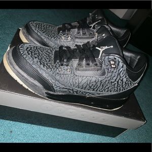 Black Flip Retro 3 Jordan (2011 Release)